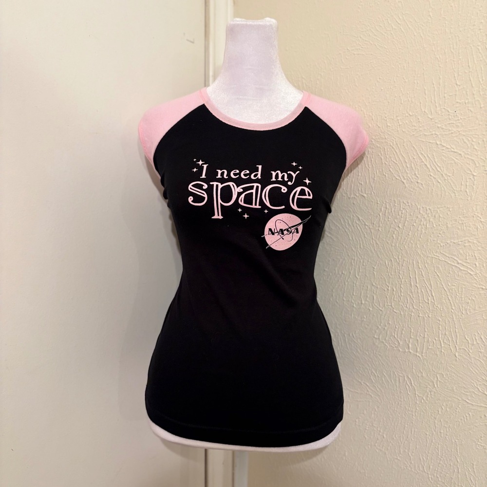 I Need My Space Sleeveless Raglan Graphic Tank Top Black Pink Y2K Nerdy Tee XL